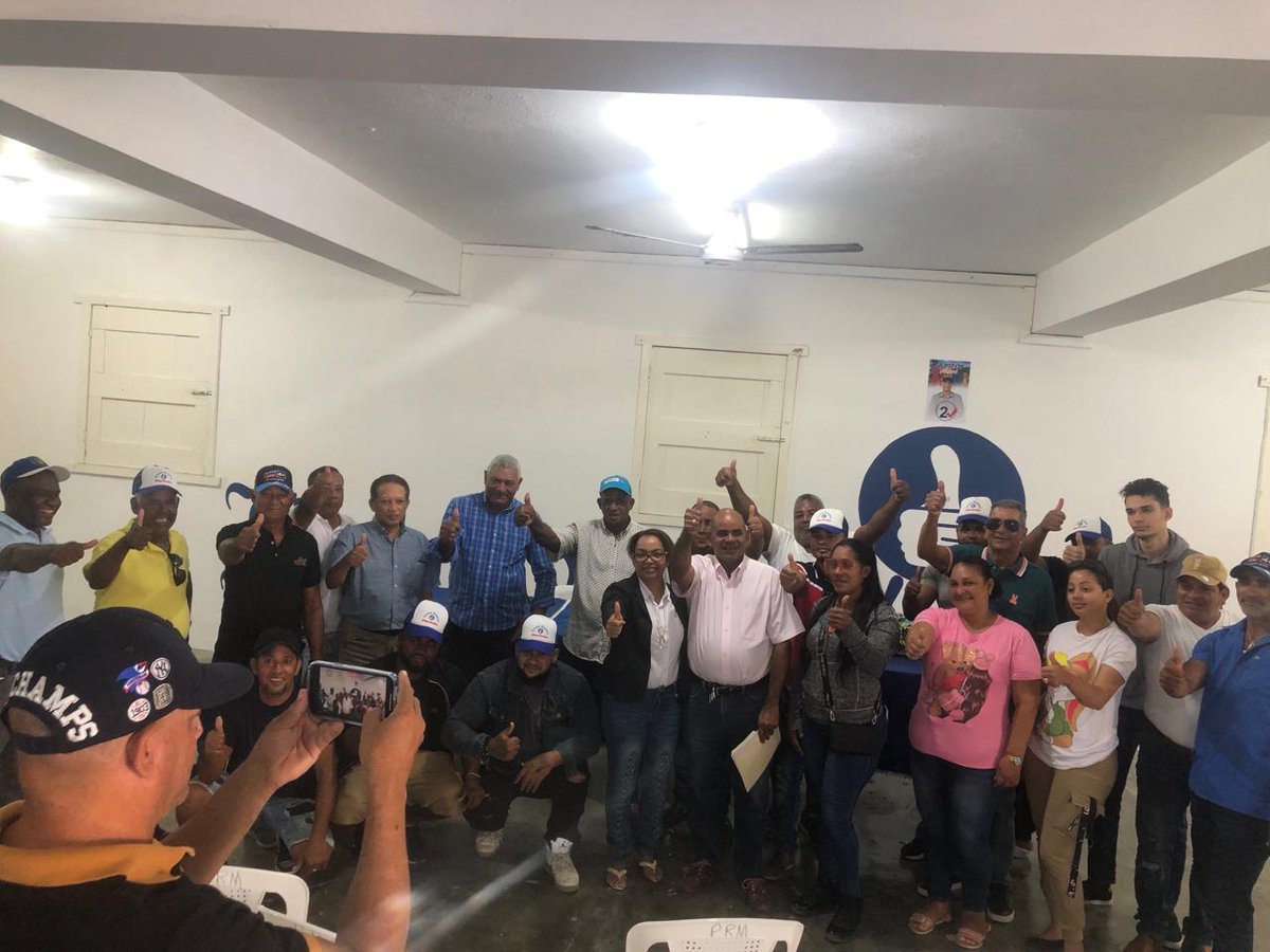 hecmiliogalvan's tweet photo. La @maquinariard desarrolló con éxito la juramentación de sus estructuras en Nagua, Provincia María Trinidad Sánchez, decidida a contribuir ampliamente en el seguro triunfo de @luisabinader para que siga transformando la nación dominicana. https://t.co/NpltHbY3HV