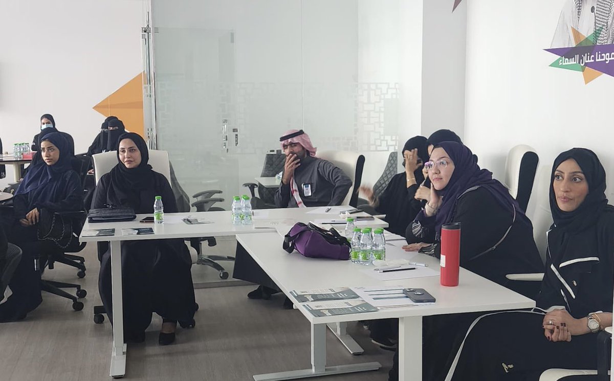 #اليوم_الثاني | 

استكمال العمل في بناء الافكار والمشاريع بدعم وتوجيه من المرشدين

 #نحو_الإبتكار_الإجتماعي 

#معهد_الابتكار_وريادة_الأعمال #جامعة_أم_القرى