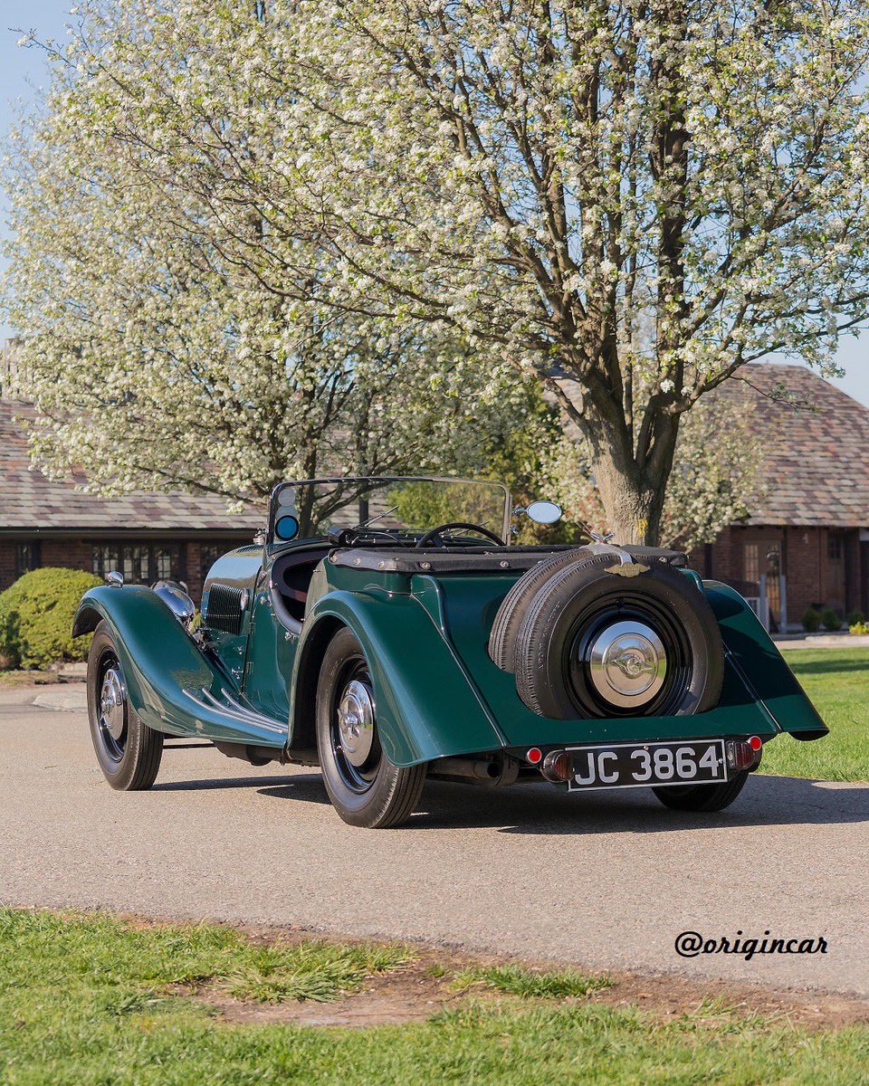 origincar tweet media