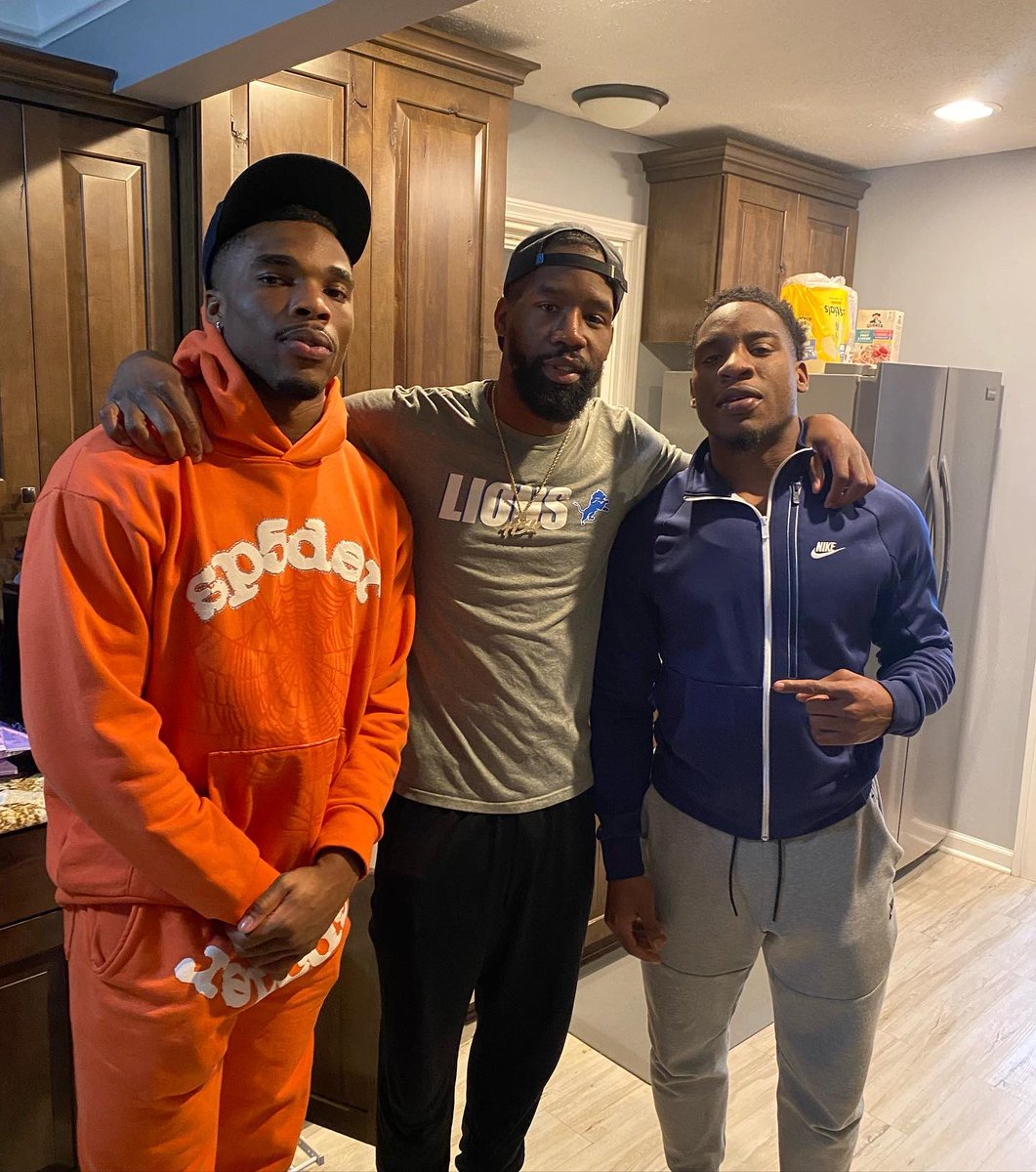 #TriggaMeals tweet media