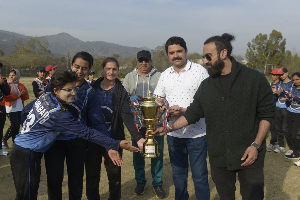 RiazToori's tweet photo. Exciting to witness the real power of women's empowerment through sport during the Peshawar vs. Islamabad women's cricket T20 match organized by @IRR_Pak under its Chairman @AliRehmanMalik3. #WomenInSports #UnityCup2024 π https://t.co/CmBw6a2a9D