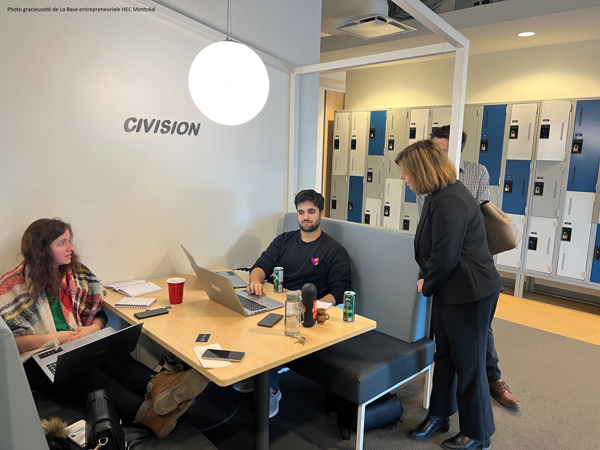 Merci <a href="/DrWinstonChan/">Winston Chan</a> pour cette belle visite de  l’accélérateur entrepreneurial <a href="/labaseHEC/">La base entrepreneuriale HEC Montréal</a>,  <a href="/HEC_Montreal/">HEC Montréal</a> ! Nous avons pu discuter avec des entrepreneur.euse.s membres et de leurs  entreprises innovantes dans les secteurs de l’optique, IA, impression 3D, et l’aérospatiale