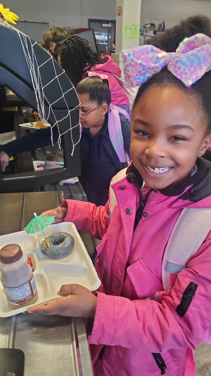 Lyles-Crouch tweet media