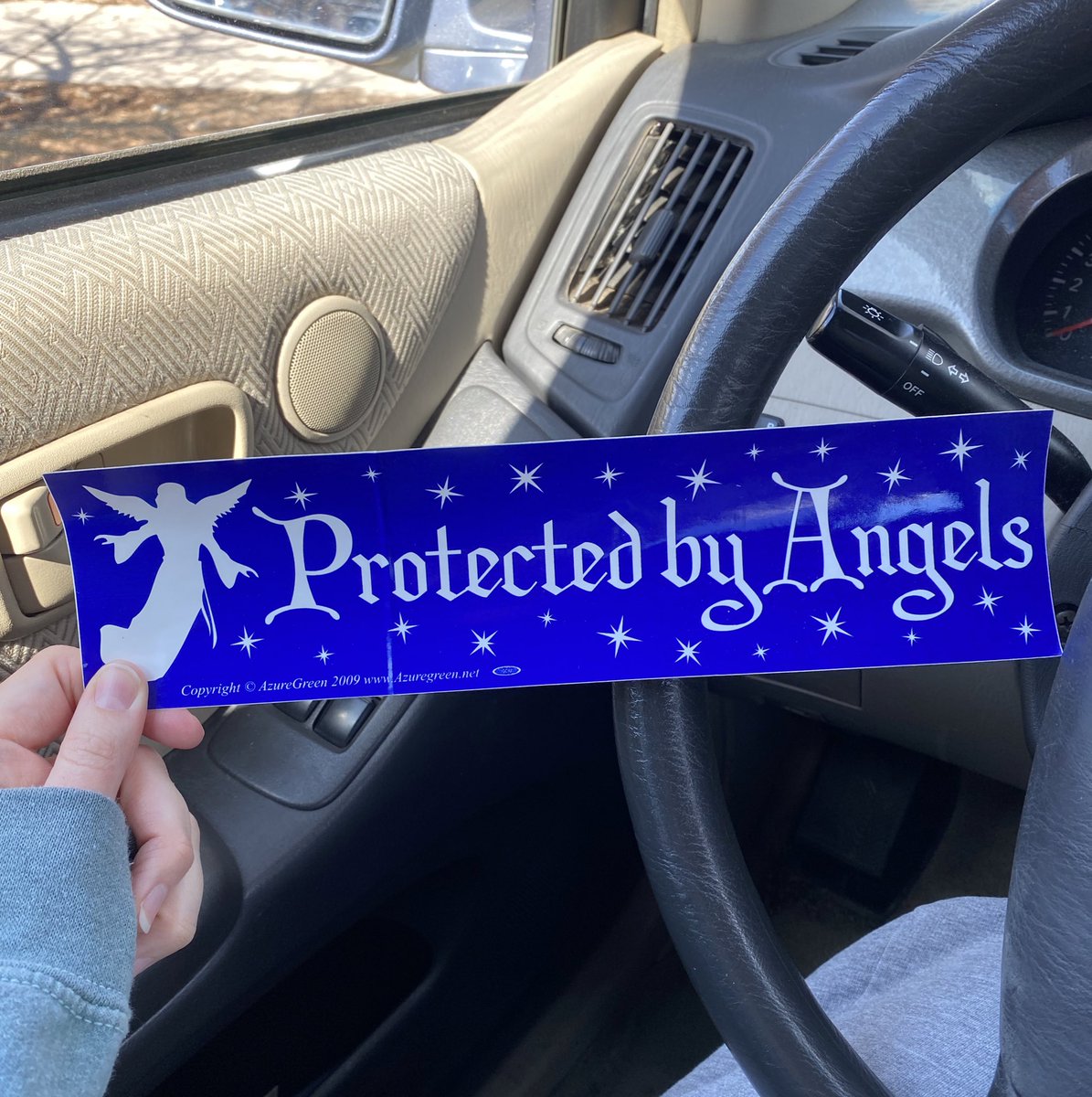 freckldy's tweet photo. putting this sticker on my car then driving 75mph off of a cliff https://t.co/GpHxpzK6nM