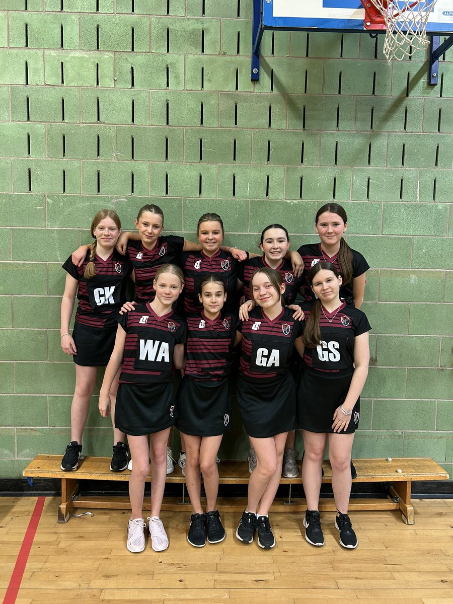 PLHS_PE's tweet photo. Another game in the bag for our S2 Netball team. Lots of great teamwork, passing, defending &amp; shooting on court tonight! Thanks to @Knox4Sport for having us &amp; well done everyone! https://t.co/X0vuS2yY1Q