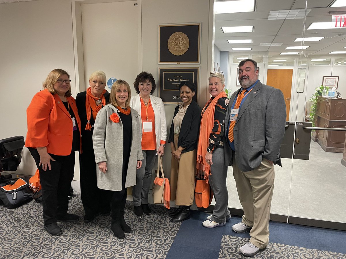 Thank you Kimberly @SenSherrodBrown for meeting with us and your support for people living with MS! #MSPPC24 #MSactivist