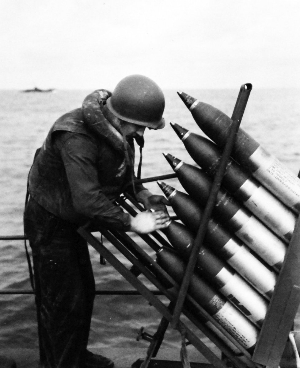 In February of 1945, Navy personnel aboard LCI 708 preps rockets during the Battle of Iwo Jima. ⚓️