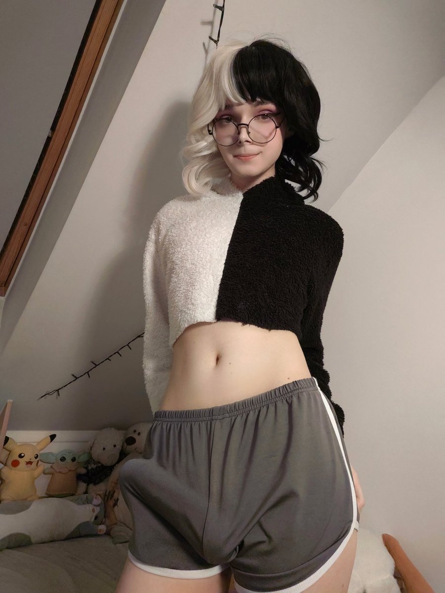 Boy1337Twink's tweet photo. Any love for femboys with big cocks? 🥺 https://t.co/fLJg7r89hk