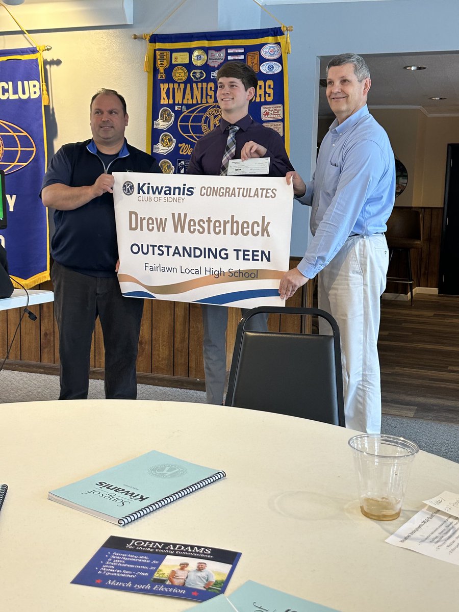 WesterbeckBarry's tweet photo. Congratulations Drew!! https://t.co/2ZmtyzjcPg