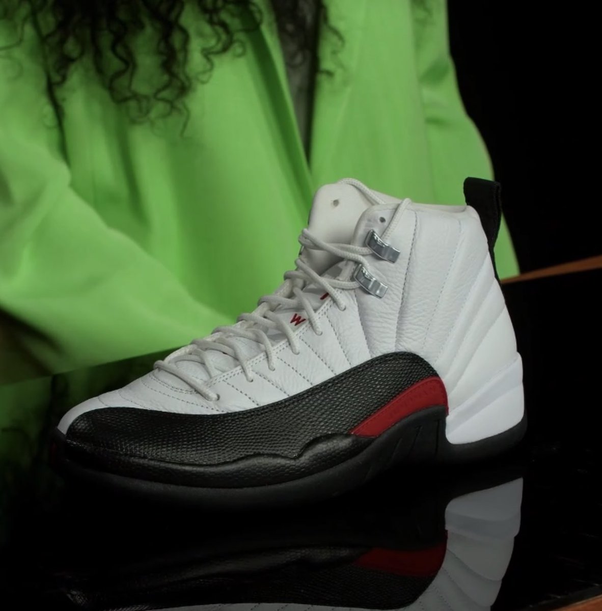 nice jordan 12