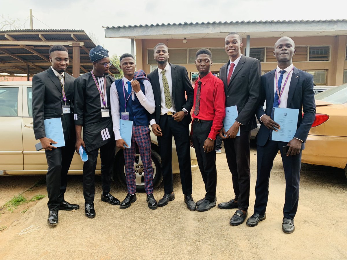 OlaOla78658670's tweet image. IT DEFENSE DONE AND DUSTED ✅
In partial fulfillment of the requirement for the award of bachelor of engineering (B.ENG) degree in Agricultural and environmental engineering.
Done✅💯 #ITdefense #FUTA #bachelorofengineering #engineering #engineering
#FutaBro #ronaldo