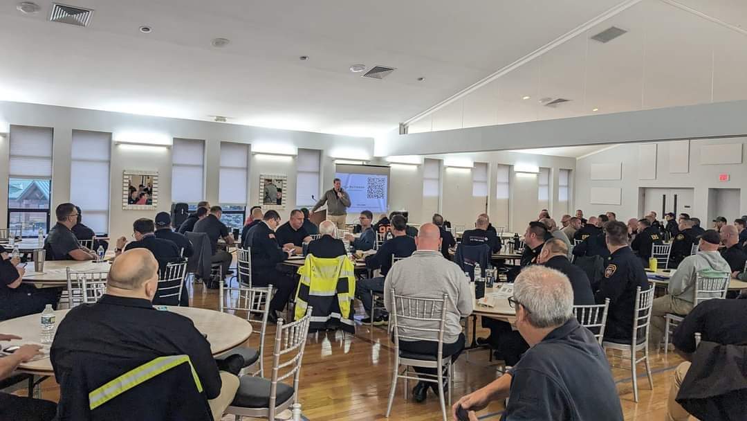ERS members on the Greater Cincinnati Hazmat Unit attended Incident Response Considerations for Lithium Battery Emergencies in Colerain Township. The class was hosted by the Hamilton County LEPC and instructed by Bad Day Training. There were over 130 first responders in