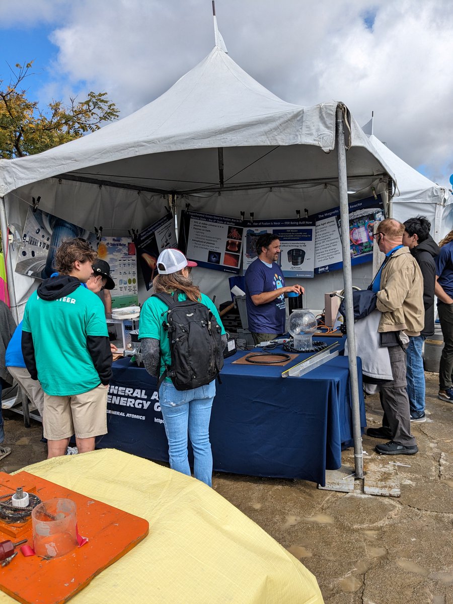 We had a fantastic time interacting with families and sharing the work we're doing in fusion energy at @lovestemsd's San Diego Festival of Science & Engineering last Saturday! We love having the opportunity to empower the next generation of scientists and engineers.