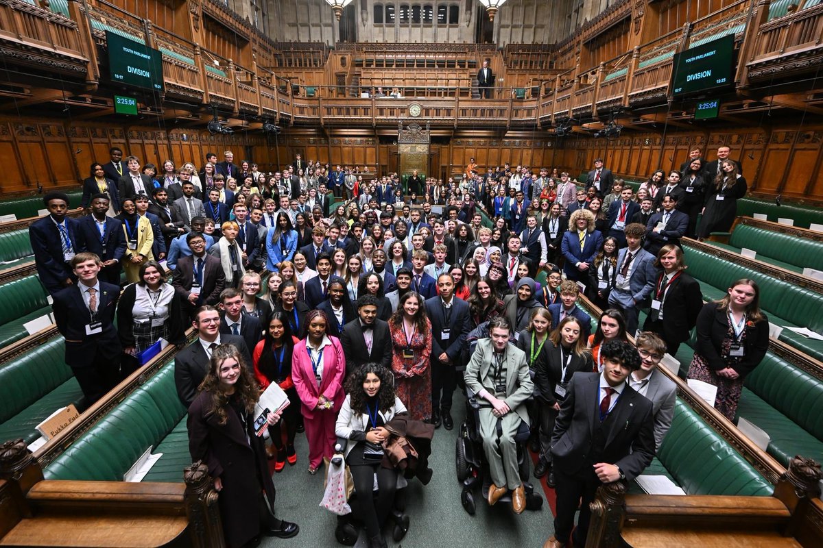 #Doncaster Youth Council Role Elections are GO!🚀 This includes Member of Youth Parliament, Chair and many more! 🌟🙌 Manifestos are in and links are out for all Youth Councillors to vote! Watch this space as we find out Monday 11th who our successful candidates are!🤩🙌