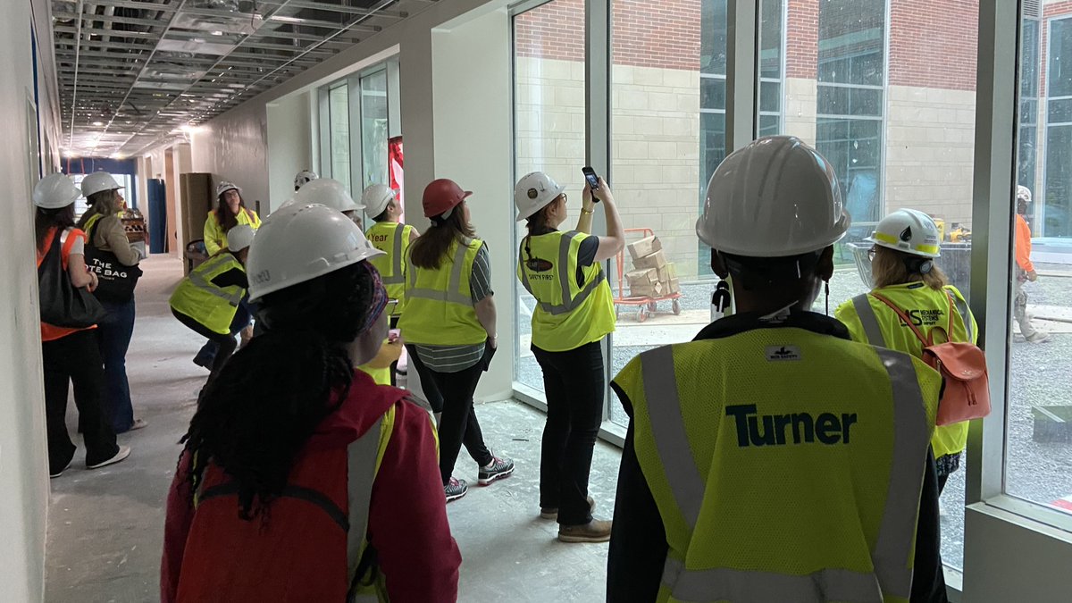 TurnerMidSouth's tweet photo. Our #Memphis office hosted a jobsite tour this week for members of the local #NAWIC chapter. Our guests toured our project at @lebonheurchildrens to learn more about working in a healthcare environment.

#TurnerConstruction #WICweek24 #womeninconstruction #keystothefuture https://t.co/KnNc7kaW2i