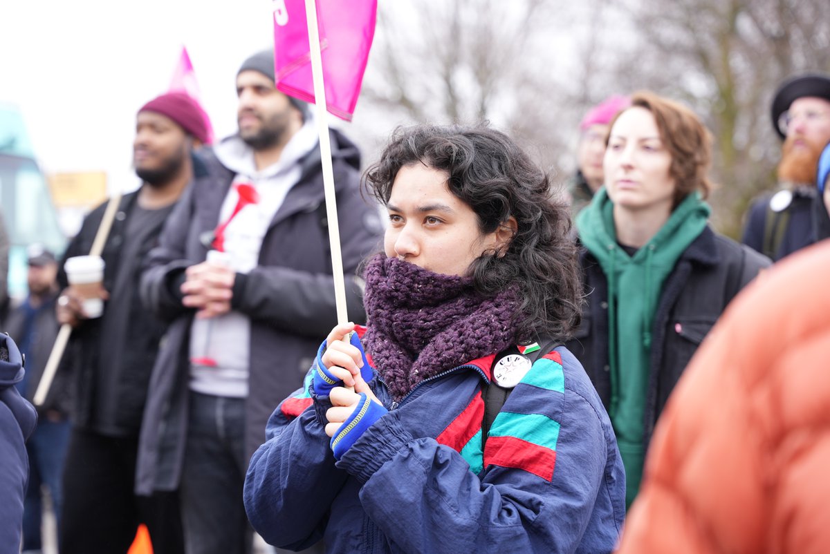 CUPEOntario's tweet image. Today folks from all over the labour movement gathered at CUPE 3903's Our Right to Strike Rally where they let the York University administration know that they will not stand for their intimidation tactics or the criminalization of their workers! 

Folks heard from the CUPE…