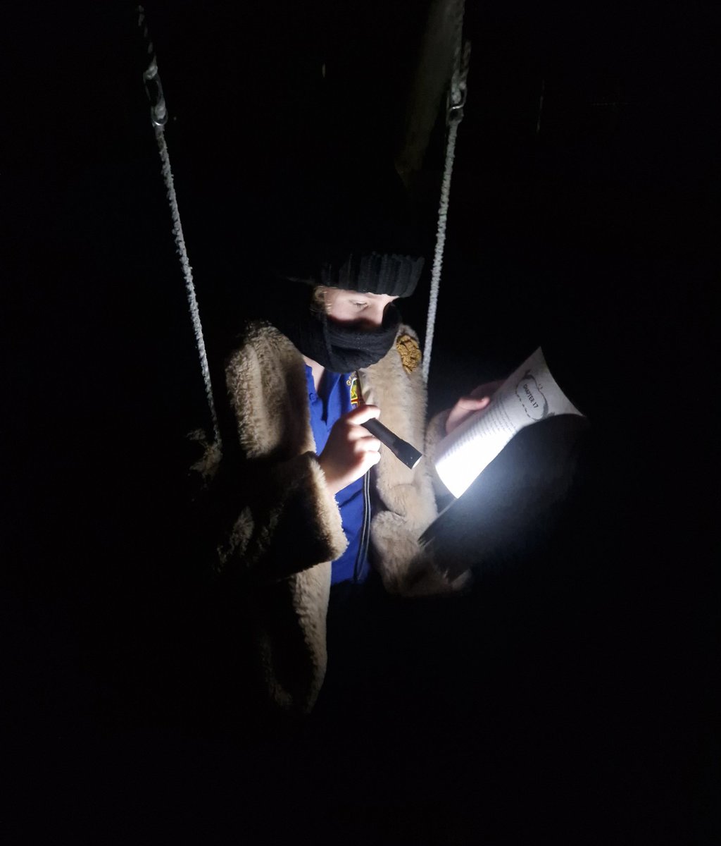 Becky__Dale's tweet photo. @grimoldby_y4 @grimoldbyschool  Wrapped up &amp; reading outside in the dark 🌘⭐️🦉🔦#grimoldbyrfp https://t.co/RjCDcR6mtr