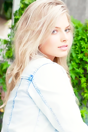 ──── 𝙸𝙶 𝚞𝚙𝚍𝚊𝚝𝚎.

                  〝𝘌𝘯𝘫𝘰𝘺𝘪𝘯𝘨 𝘢 𝘣𝘪𝘵 𝘰𝘧 𝘊𝘩𝘪𝘤𝘢𝘨𝘰 𝘴𝘶𝘯𝘴𝘩𝘪𝘯𝘦〞