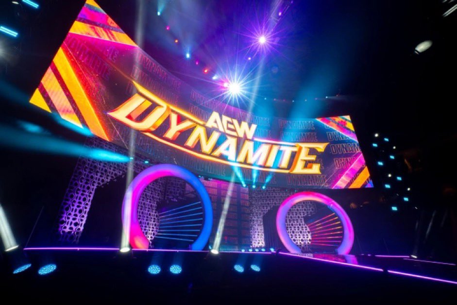 InfoLutte's tweet photo. #AEWdynamite new season redesign rebuild reclaim
#CodyCryBabies  made with this colors LOL https://t.co/PSHRlH7fTv