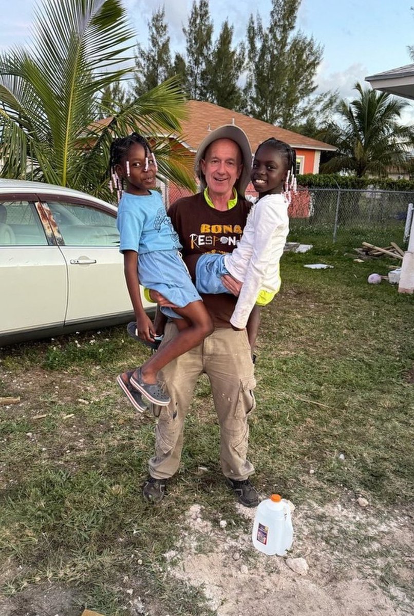 Dean James tweet media