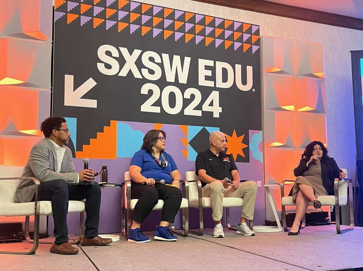 Checking in from our 'Tomorrow’s Principal Podcast: Will AI Be Your Next Principal?' session at @SXSWEDU, with our President & Lead Executive Officer, @nancybgutierrez, Kevin Polston (@KPSSupt), Eva Mejia (@IDEO), & @GenePinkard (@AspenEdSociety)! ow.ly/2gL050QMVrJ #SXSWEDU
