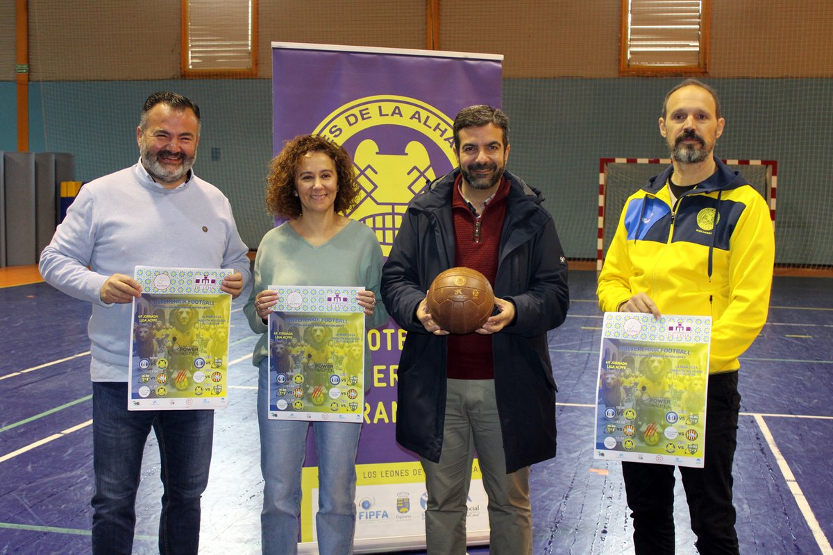 Llega a Loja el fútbol-sala en Silla de Ruedas Motorizadas de la mano de Los Leones de la Alhambra y la selección española de Powerchair. El pabellón Alfeia va a acoge un entrenamiento del equipo granadino, en el que juega el lojeño Curro y jornada de liga
elcortodigital.es/noticia/llega-…
