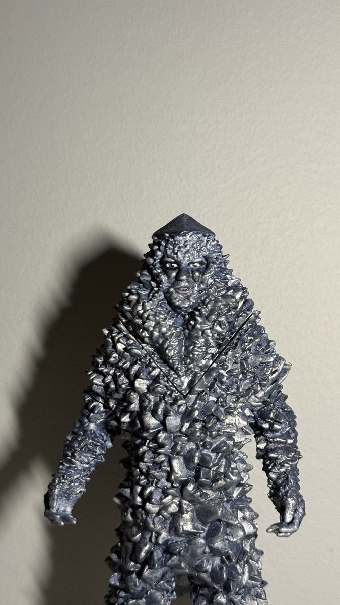 JR1991JR's tweet photo. Doctor Who 

Eldrad custom figure 

Modelled by Expert modeller &amp; sold by @doctor_whoUK

#DoctorWho #Eldrad #DoctorWhoCustomFigure https://t.co/HLXfQIvYKm