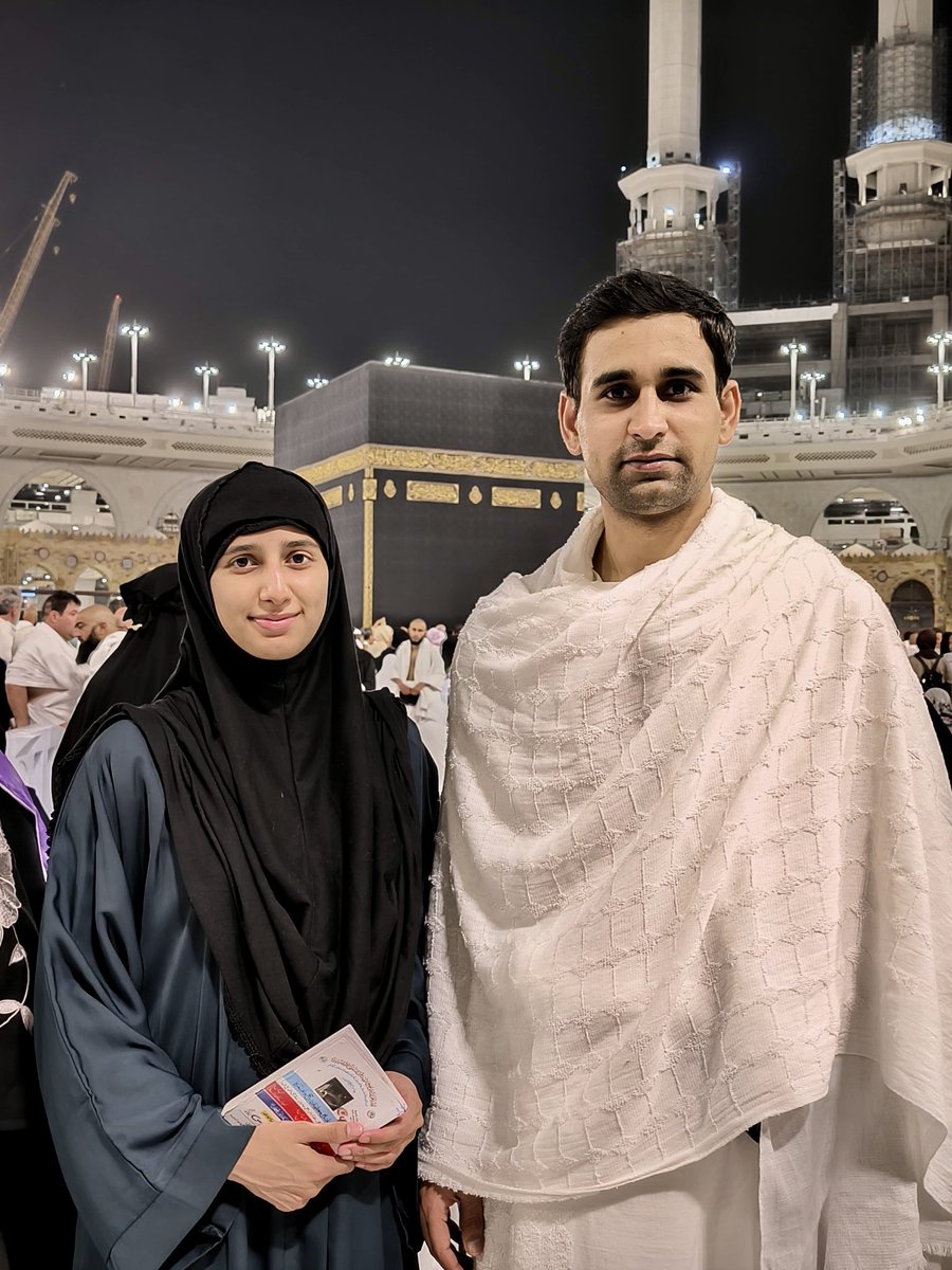Alhumdulillah, performed Umrah with my husband 🙂. Thankful to Allah for blessing us with this opportunity 🤲