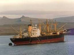 roguetrader1980's tweet photo. Why did Rick Adderley (who gifted his #SAMA82 to @NorthantsChief Nick Adderley) never come forward to help him out, instead retiring from Queensland Police?

He was awarded the medal, what's the issue.

In unrelated news here is a pic of Merchant Navy vessel Cedarbank from 1982 https://t.co/CQTSXdyiEe