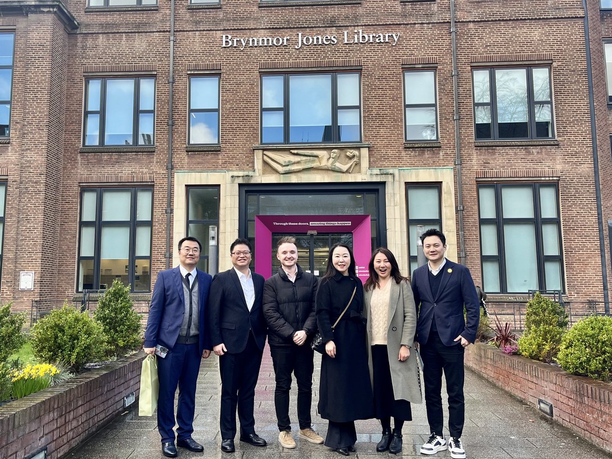 calum_hull's tweet photo. And this September we are set to double our Yueji / Hull cohort of Music students. Really happy to welcome Yueji’s Management Board to @UniOfHull at the end of Feb. https://t.co/XiD7r6GTaF