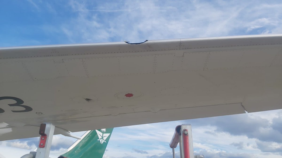 aviationbrk's tweet photo. Six months old Saudi Arabian Airlines 787-10 left with a hole in its wing following a bird strike while on approach to London Heathrow Airport. https://t.co/zIBB2YMHGd