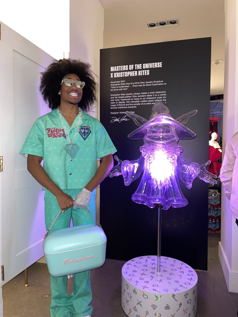 KitesKristopher's tweet photo. this was one of my greatest moments in life!! collaborating with Mattel and MOTU 2021©️ https://t.co/rCJlVCVIF8