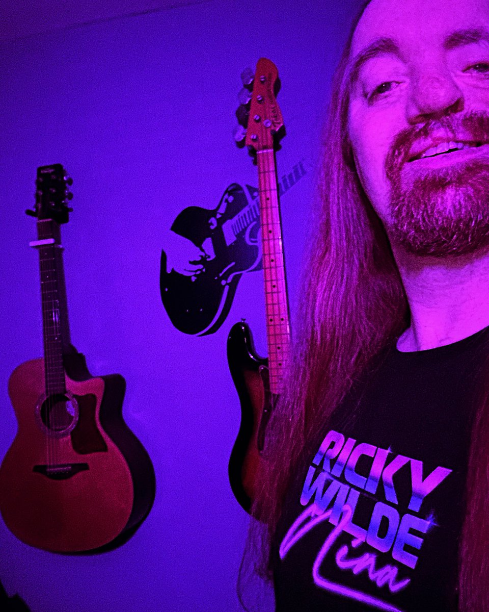 MusicNeilio's tweet image. Did you know that there was a store selling @ILOVENINAMUSIC and @Wildericky Scala Hearts merch? I had to pick up one of these shirts. Wonderful quality and colour. #synthwave #synthian #scalahearts