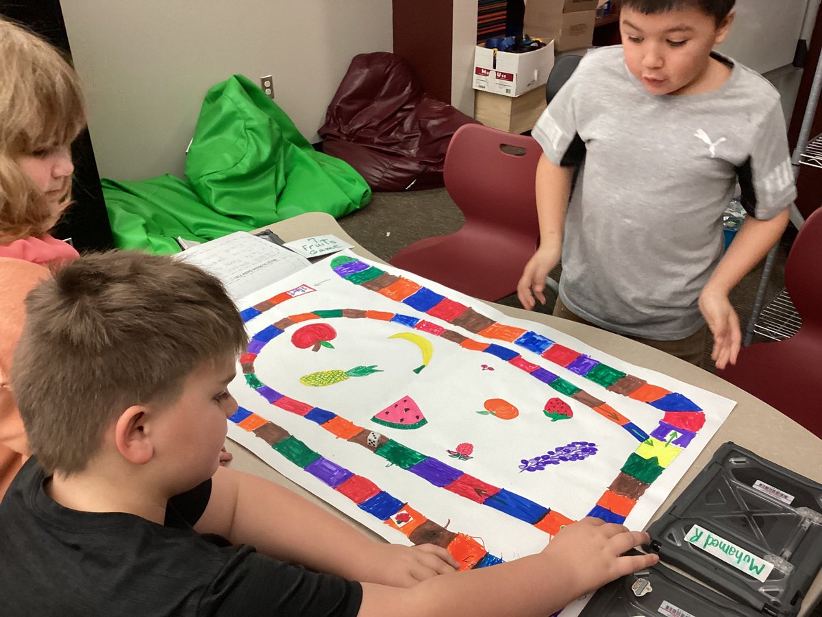 Students in @ShaullExplorat1 (2nd Grade) playing the board games they created, designed, and built. #4Cs #STEM #CVExplorations @ShaullSharks @CVSDnews