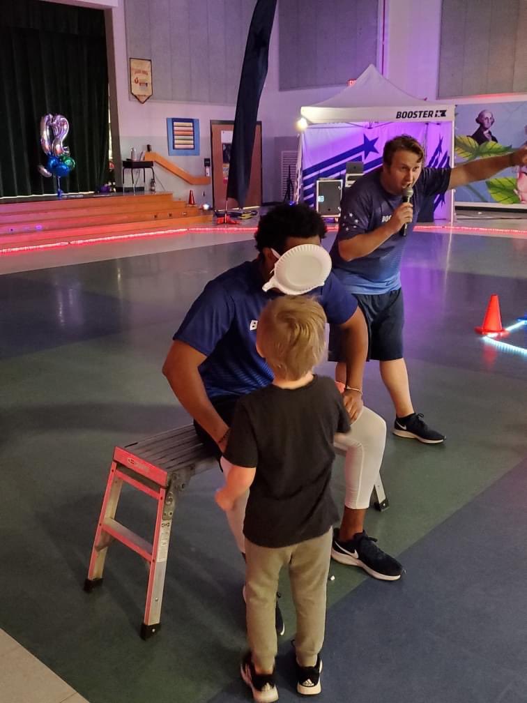 With our Boosterthon Fun Run and our 20th Anniversary all being celebrated today, it was an amazing day at Margaret Brent!   A huge thank you to all of our families and donors for helping Brent exceed our PTO fundraising goal!  Our students had a GREAT GLOW RUN!