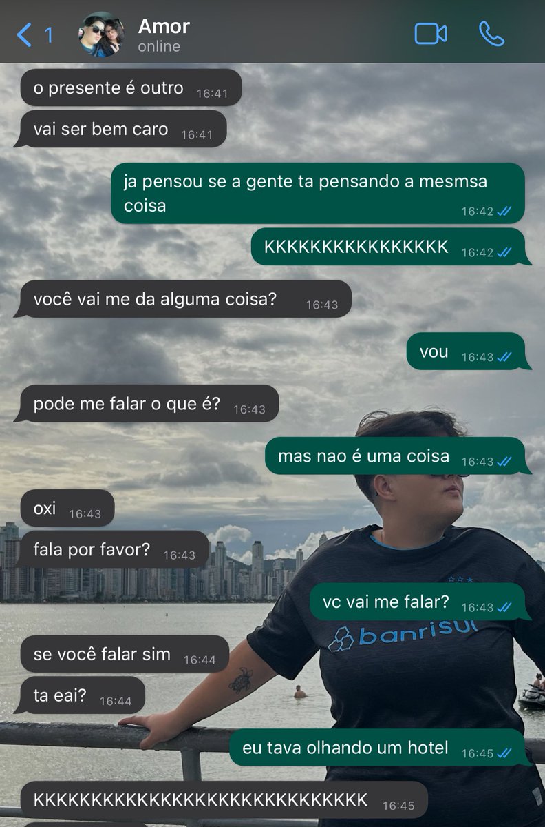 malujacqu's tweet image. o casamento kkkkk ele faz coisas ahahahhaa
🥰🥰🥰