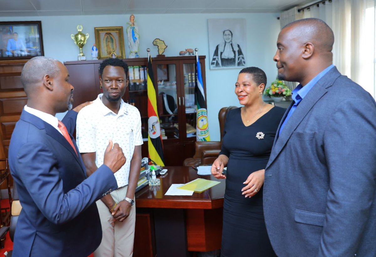 AnitahAmong's tweet photo. It was an honor to meet Uganda’s professional golfer Ronald Rugumayo this afternoon, along with the Deputy Speaker @Thomas_Tayebwa. 
His historic achievement of being the first Ugandan to make the cut at the DP World Tour Magical Kenya Open filled us with pride as a nation. https://t.co/85fggtTG98