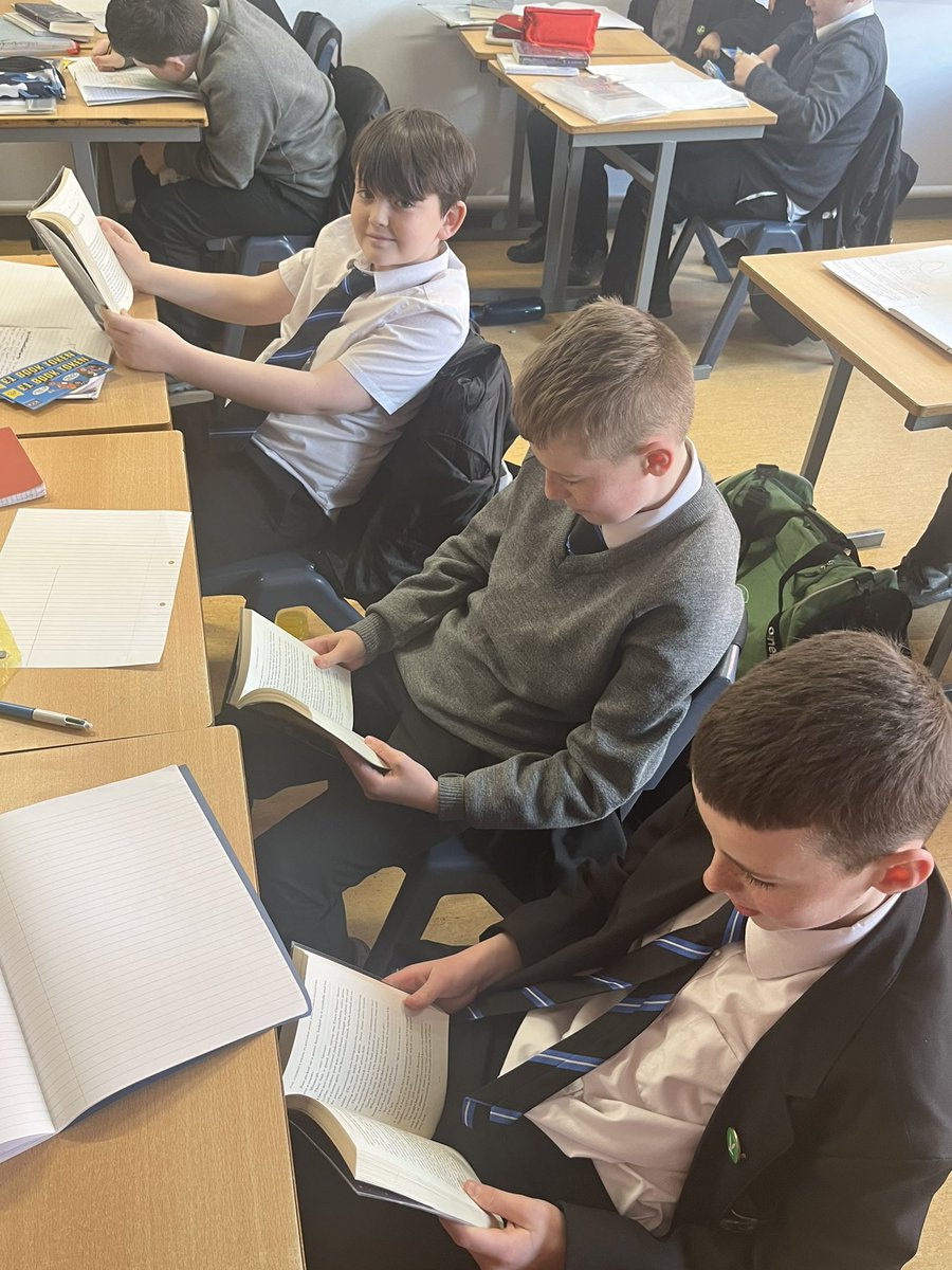 St Columb’s College English Department (@stcolumbseng) on Twitter photo On the run-up to #WorldBookDay2024 , our Year 8 students enjoyed some extra reading time with the fantastic <a href="/stephenfry/">Sir Stephen Fry</a> reading alongside us on <a href="/audibleuk/">Audible UK 🎧</a> 🧹⚡️✨ On the run-up to #WorldBookDay2024 , our Year 8 students enjoyed some extra reading time with the fantastic <a href="/stephenfry/">Sir Stephen Fry</a> reading alongside us on <a href="/audibleuk/">Audible UK 🎧</a> 🧹⚡️✨