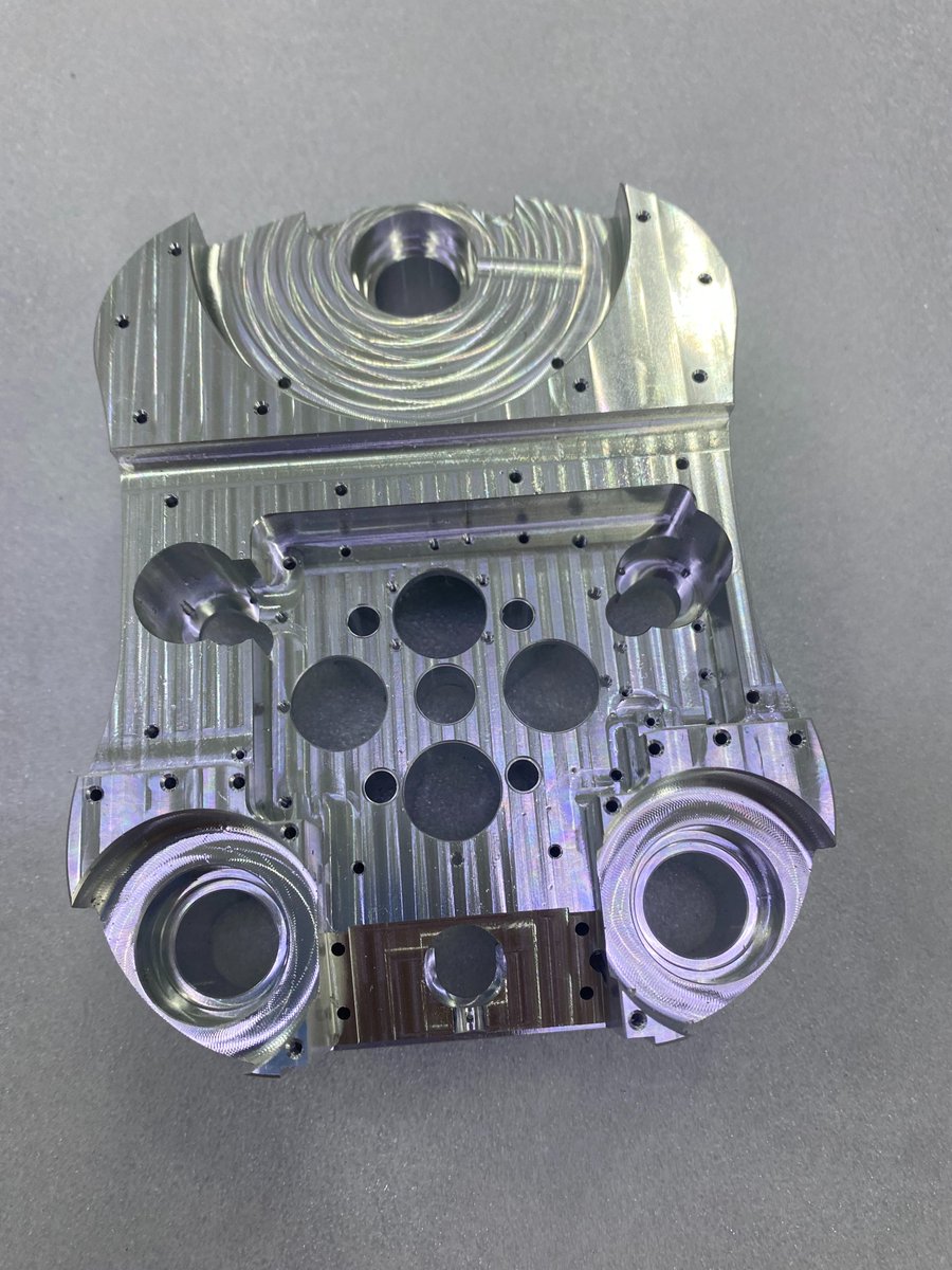 Aluminum components, machined on 4-axis CNC machines. A professional engineering team provides technical support. Welcome to inquiry. sale5@wanchuangda.com