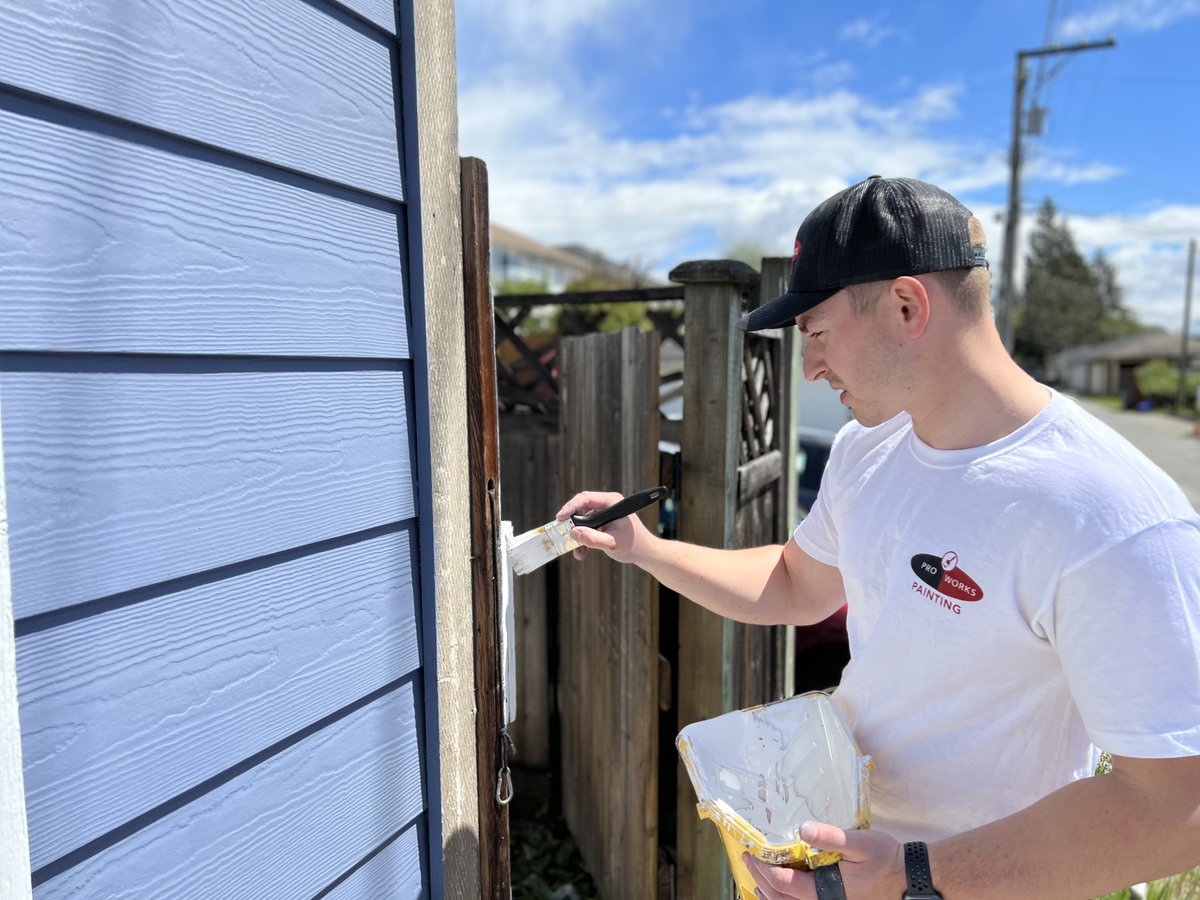 ProWorksCanada's tweet image. Taking the necessary time to do the job right, especially with intricate details or when facing unexpected challenges is really the only way to do it.

#painting #paint #proworks