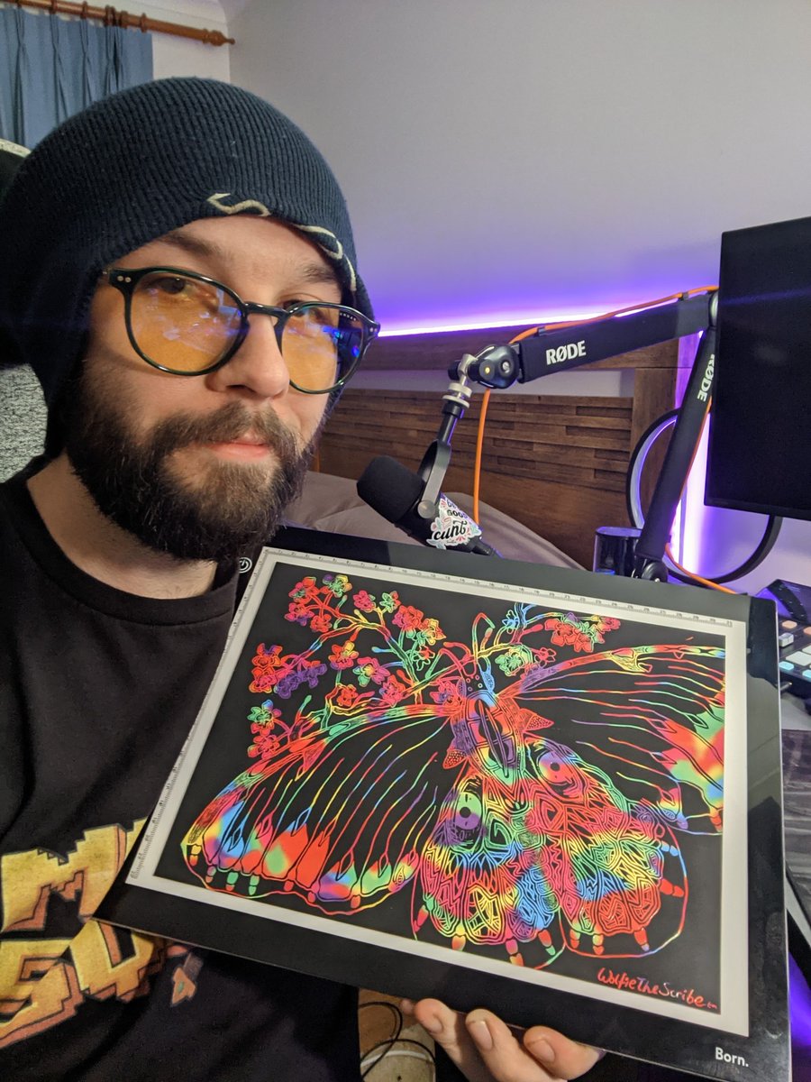 wolfieoiboy's tweet photo. IG saw it first, but I need to share a lil' win for this lil' guy. 🌈👇

This is... The best piece of Art I've done so far. 20 hours work. 

I'm proud of myself. First time in a long time. Check out the full album/story over there tho 👉👈 https://t.co/JfxxoVFiQd