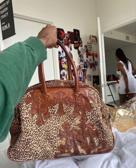 musesblueprint's tweet image. 