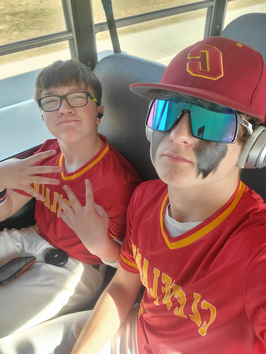 brysullivan7's tweet photo. Definitely one of the best weeks ever https://t.co/KFuMVyZIbM