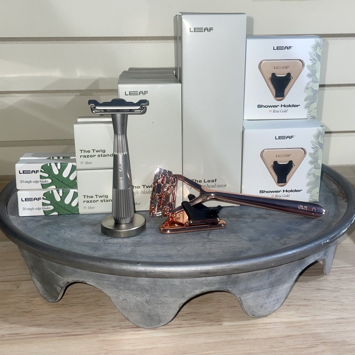 #nowastewednesday Featuring: @leafshave  They sell sustainable shaving equipment. Their mission is to show customers the efficiency of replaceable blades for a cleaner, smoother shave. Try and see for yourself how they work.#leafshave #chirpforbirds #nowasteliving #sustainability