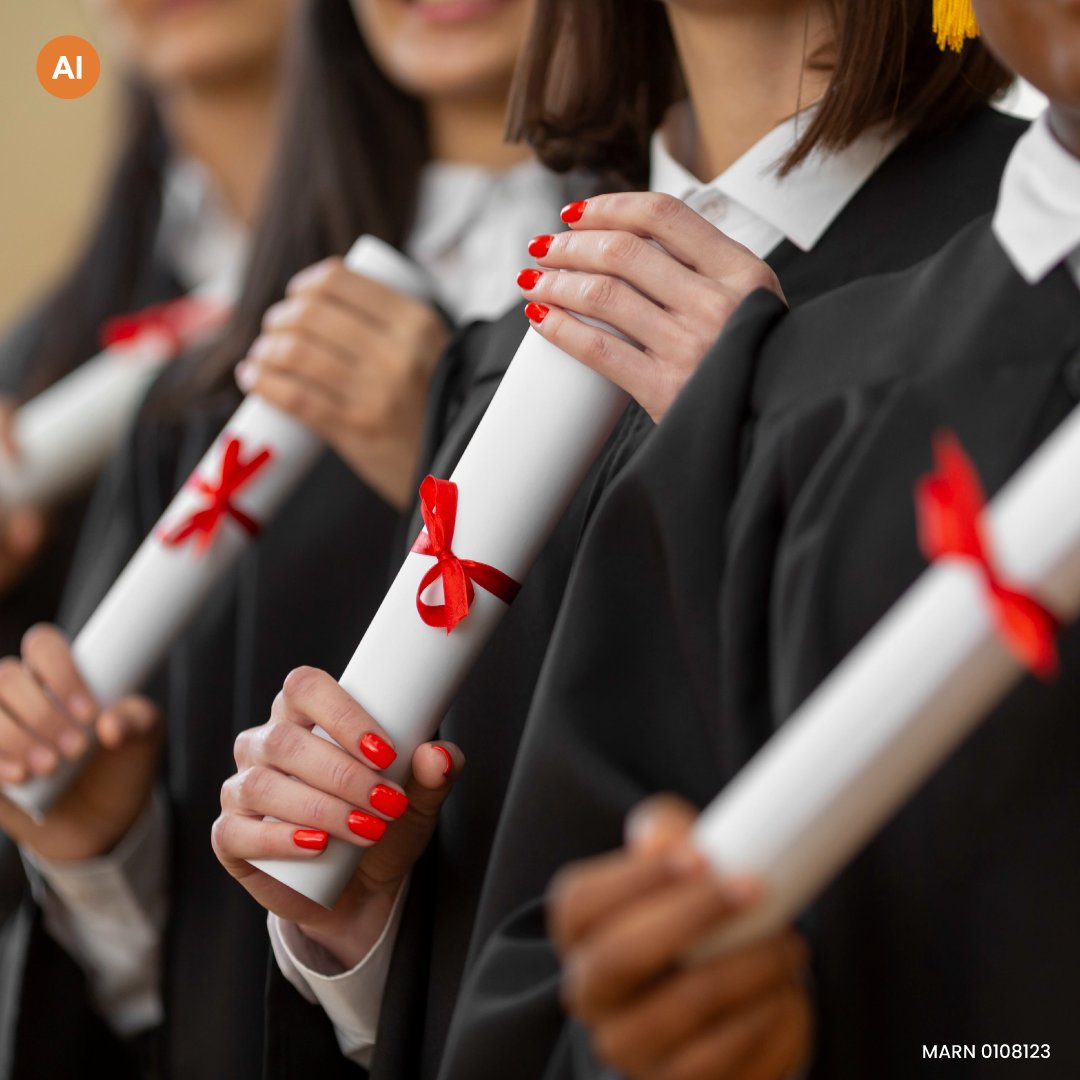 Absolute_Immi's tweet image. 📢 Intl Students in Australia: Starting mid-2024, the 2-year post-study work extension under visa 485 ends. Affects students &amp;amp; businesses. 

👉 For more information, please check out our article: hubs.ly/Q02nsPn50  for more information.

🎓 #AustraliaEducation #VisaChange