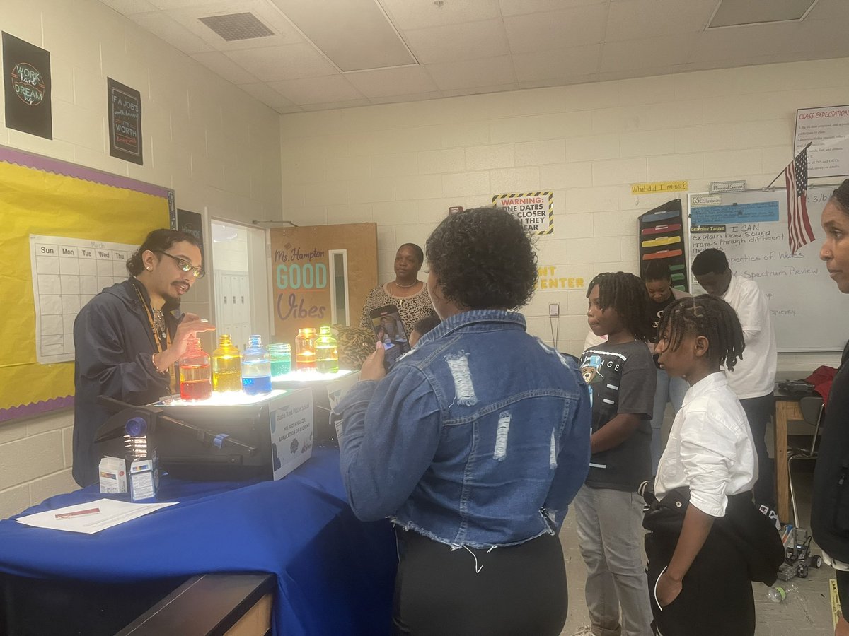 BWashing10's tweet photo. Thank you Mr. Wray and Mr. Rodriguez for showcasing interactive and hands on STEAM activities at the Woodland Cluster STEAM night. #WinningForARMS @LibraLBrittian @AOAddison_ @MajorJones_ https://t.co/jBxcksQlXZ