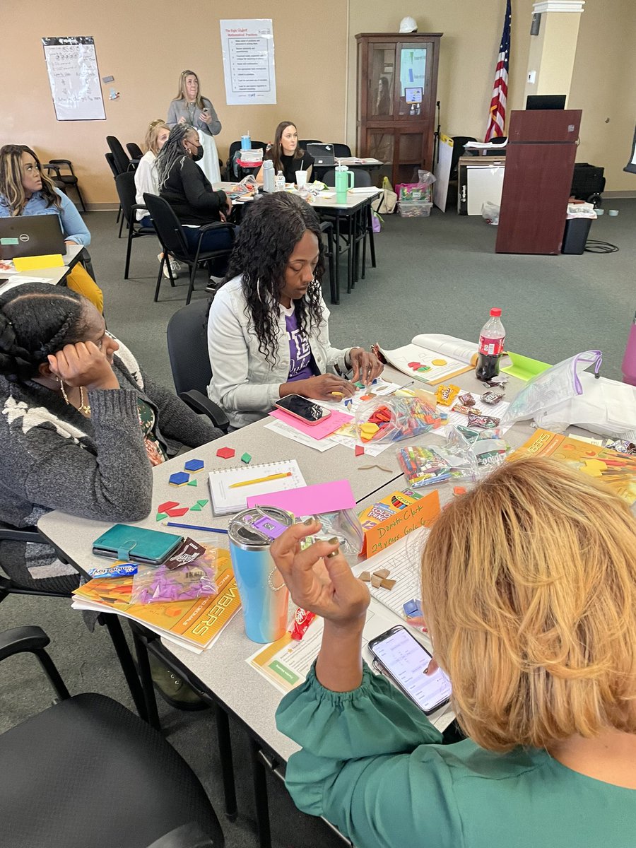 trodsmathtalk's tweet image. @AMSTIUAB @krleachman and Region 5 + educators added to their conceptual knowledge during NUMBERS: Fractions and Decimals Day 1! Manipulatives help solidify the foundation of these concepts! 🤔🧐 Ready for Day 2! @AMSTI4all @AlabamaAchieves #fractions #conceptualunderstanding