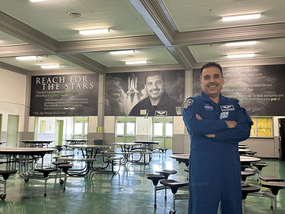 Jose Hernandez tweet media