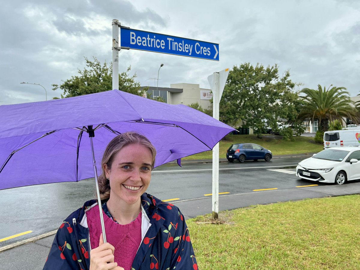 Auckland has a street named after astronomer Beatrice Tinsley. She discovered that galaxies evolve and change with time and she was one of the great science minds to come from New Zealand. I was in town so paid the street a visit.