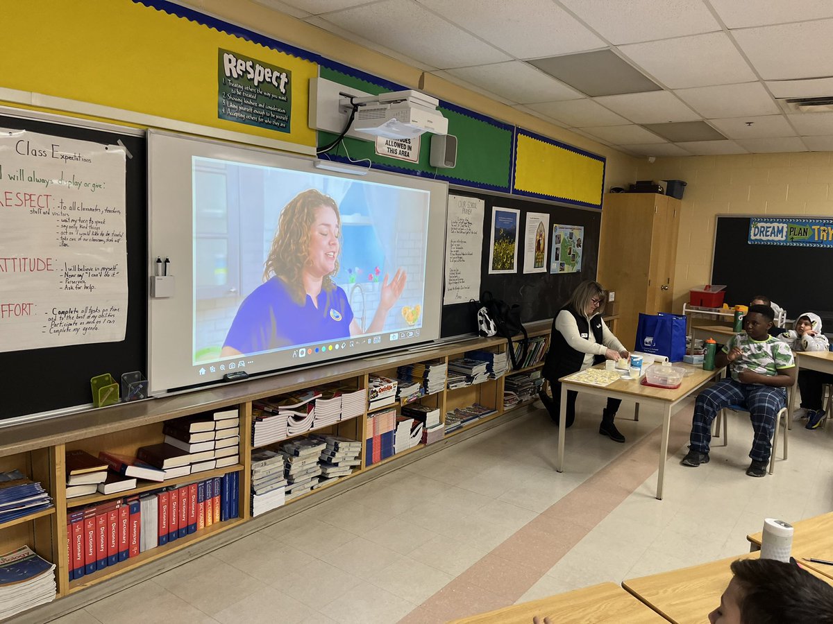 Miss. A. Lagrotteria tweet media